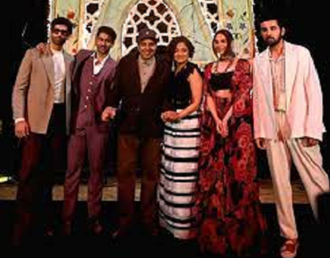 सीरुद्दीन शाह की मुगलिया कहानी में धमाकेदार एंट्री, धर्मेंद्र भूल गए उनकी तारीफ करना..