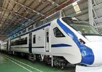 मुंबई-गोवा रूट पर वंदे भारत ट्रेन शुरू करने की तैयारी, केंद्रीय मंत्री ने कही यह बात..