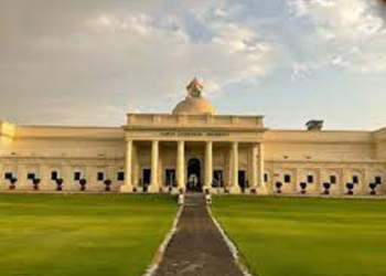 टॉपर छात्राओं को बिना प्रवेश परीक्षा के मिलेगा IIT Roorkee में दाखिला..