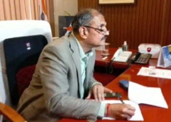 उत्तराखंड में इस वरिष्ठ अधिकारी के अधिकार किए सीज, देखें आदेश..