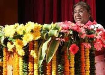 ओडिशा- यूनिवर्सिटी में राष्ट्रपति के संबोधन के दौरान लाइट गुल..