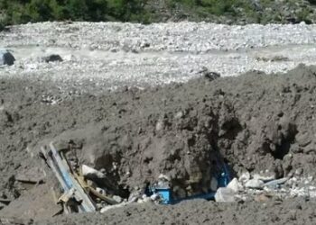 पिथौरागढ़ में बादल फटने से तबाही, बैली ब्रिज मलबे में दबा, कई सड़के ध्वस्त..