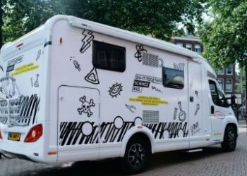 अब गांव के बच्चों को भी मिलेगा विज्ञान के साथ प्रयोग करने का मौका..