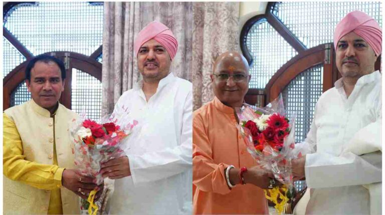 स्वास्थ्य मंत्री धनसिंह रावत ने श्रीमहंत देवेन्द्र दास महाराज से स्वास्थ्य योजनाओं पर की बात..