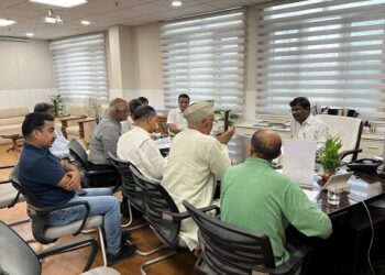 सभी राजनैतिक दलों के प्रतिनिधियों से मतदेय स्थलों के संशोधन के संबंध में उपयुक्त प्रस्ताव देने का किया अनुरोध..