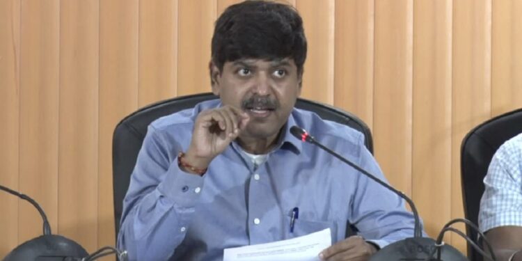 उत्तराखंड सेवा क्षेत्र नीति 2023 मंजूर, जानिये क्या है राज्य की पहली सेवा क्षेत्र नीति