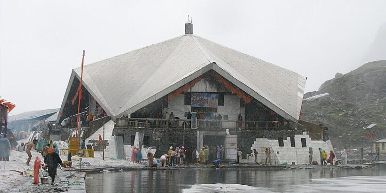 11 अक्टूबर को शीतकाल के लिए बंद हो जाएंगे हेमकुंड साहिब के कपाट..