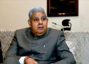 बाबा केदार के दर्शन कर भगवान बद्री विशाल के द्वार पहुंचे उपराष्ट्रपति..