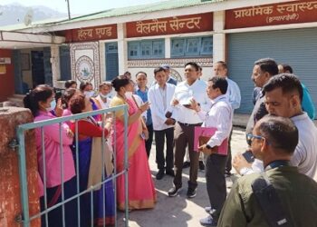 स्वास्थ्य सचिव डॉ आर राजेश कुमार ने अधिकारियों को दिए ये निर्देश..