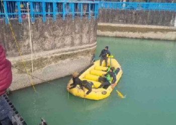 चीला मार्ग हादसे में लापता महिला अधिकारी का शव मिला..