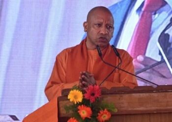 कल उत्तराखंड में योगी गरमाएंगे प्रचार, दो दिन बाद पहुंचेंगे ये स्टार प्रचारक..