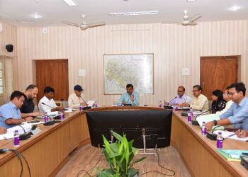 प्रदेश के इम्प्लाइमेंट केन्द्रों से स्वरोजगार की दिशा में भी किए जाय प्रयास- अपर मुख्य सचिव..