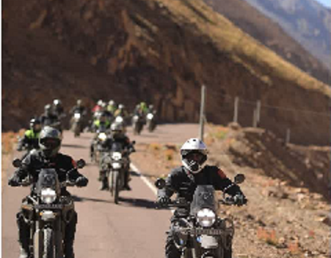 12 हजार फीट की ऊंचाई पर सेना ने निकाली बाइक रैली..