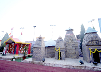 प्रयागराज महाकुंभ में उत्तराखंड पवेलियन है खास, दिव्य मंदिरों के हो रहे दर्शन..