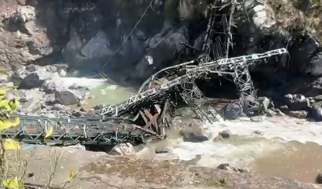 गोविंदघाट-हेमकुंड साहिब पुल फिर टूटा, 17 साल में तीसरी बार टूटी राह