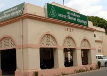 अधिशासी अधिकारी की कुर्सी बनी रेवड़ी, नियमों को दरकिनार कर बांटे गए प्रभार..