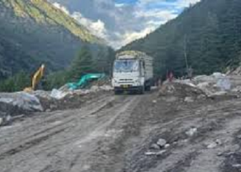25 दिन बाद गंगोत्री हाईवे खुला, बीआरओ ने मलबा हटाकर बहाल किया संपर्क..
