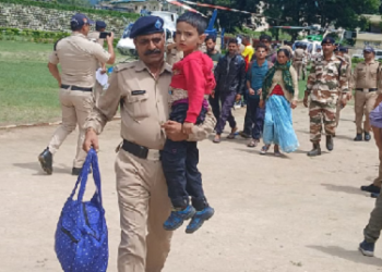 पीड़ितों के लिए बना ‘आपदा प्रबंधन जन मंच’, 80 से अधिक स्वयंसेवक हैं जुड़े..