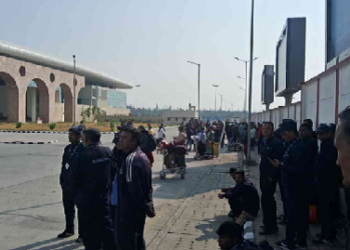 देहरादून में इंडिगो का बड़ा संकट, देहरादून एयरपोर्ट पर यात्रियों के लिए अफरा-तफरी का माहौल..