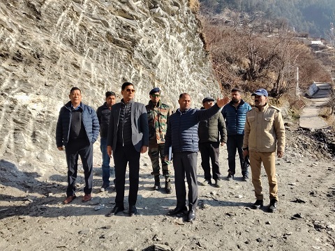 सीएम के निर्देश पर सचिव लोक निर्माण ने किया चारधाम यात्रा मार्गो का स्थलीय निरीक्षण..