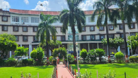 उत्तराखंड में सरकारी दफ्तरों पर कड़ी नजर, गृह विभाग ने मांगा विस्तृत ब्योरा..