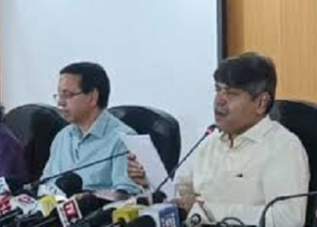 उत्तराखंड आर्थिक सर्वेक्षण जारी, चार साल में डेढ़ गुना बढ़ी राज्य की जीएसडीपी..