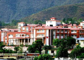 उत्तराखंड के HNB बेस अस्पताल ने हासिल किया NABH सर्टिफिकेशन..