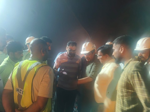 टीएचडीसी टनल से 13 लोगों को सुरक्षित निकाला गया..