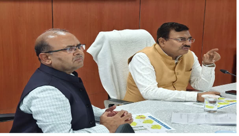 उत्तराखंड में बारिश को लेकर प्रशासन सतर्क, मुख्य सचिव ने अधिकारियों को दिए अहम निर्देश..