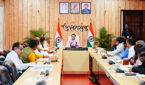 गांव लौटे प्रवासियों की समस्याएं होंगी दूर, सभी जिलों में प्रवासी पंचायतें आयोजित करने के निर्देश..